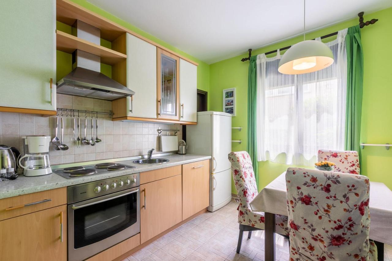 Apartments Zec Selce Ngoại thất bức ảnh