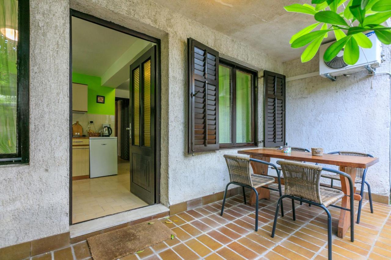 Apartments Zec Selce Ngoại thất bức ảnh
